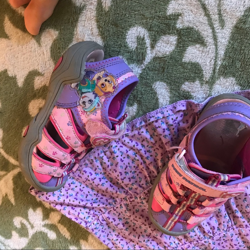 Paw patrol sandals and skirt bundle